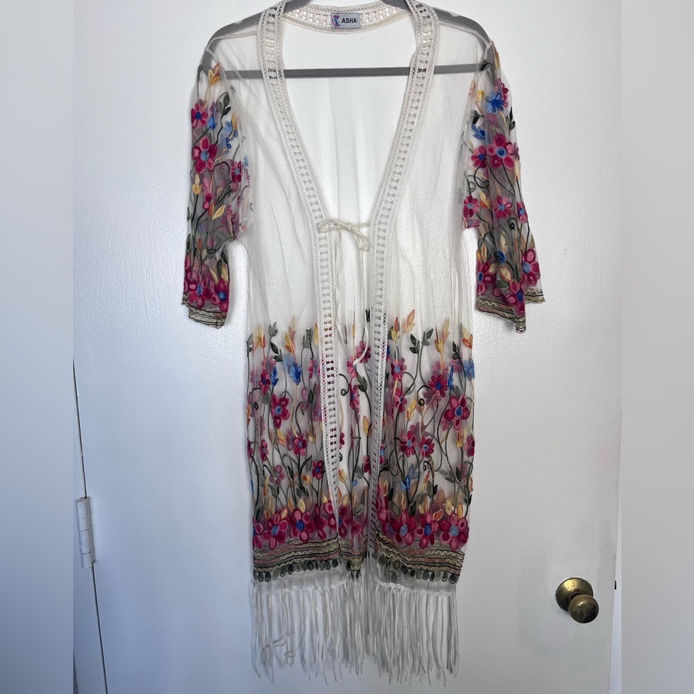 White Sheer Floral Embroidered Kimono